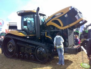 Challenger MT 865C