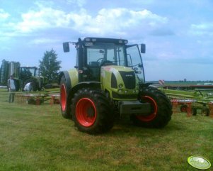 Claas Arion 540 + Claas Liner 3000