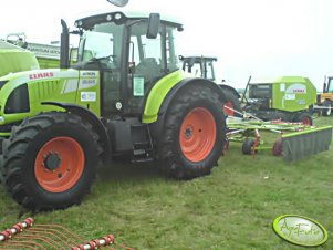 Claas Arion + zgrabiarka