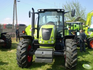 Claas Arion