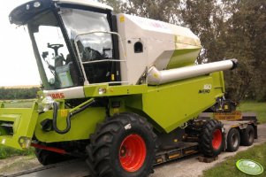 Claas Avero 160