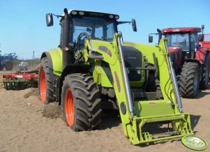 Claas Axion 810 + ares