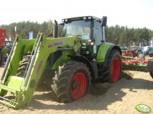 Claas  Axion 810