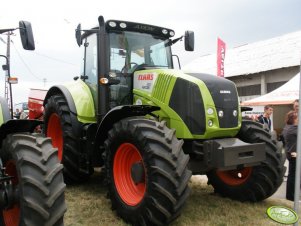 Claas Axion 810