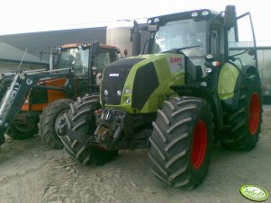 Claas Axion 810 