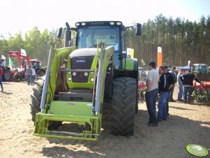 Claas Axion 810