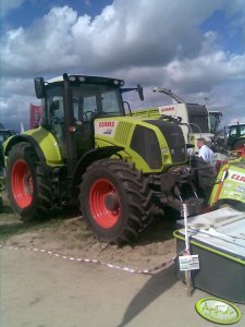 Claas Axion 820