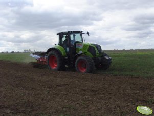 Claas Axion 820