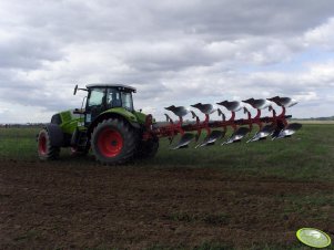 Claas Axion 820