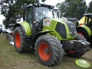 Claas Axion 820