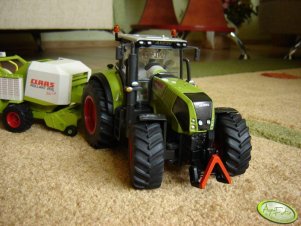 Claas Axion 850