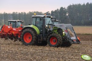 Claas Axion