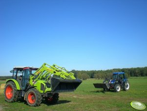 Claas Axos 330 CX i New Holland TD90D