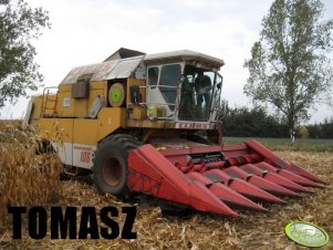 Claas Dominator 106