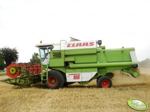 Claas Dominator 106