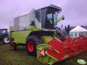 Claas Dominator 150