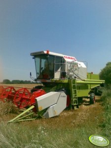 Claas Dominator 150