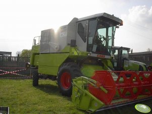 Claas Dominator 150