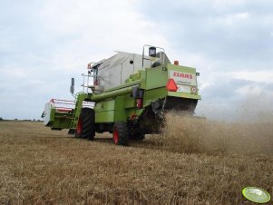 Claas Dominator 150