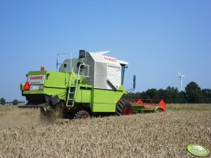 Claas Dominator 150