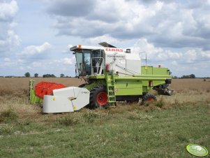 Claas Dominator 150