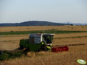 Claas Dominator 150