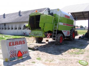 Claas Dominator 204 Mega