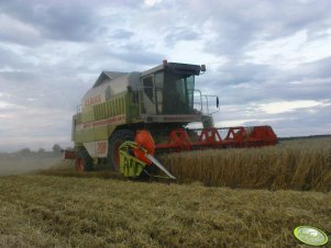 Claas Dominator 208 Mega