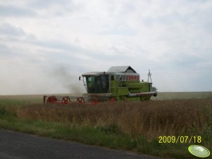 Claas Dominator 218 MEGA