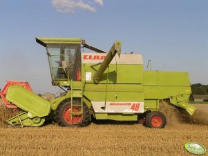 Claas Dominator 48