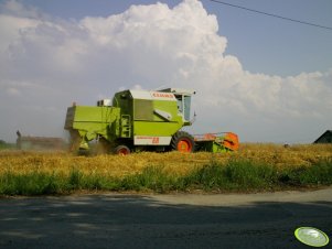 Claas Dominator 68 