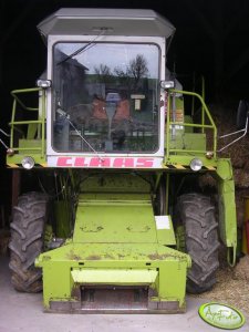 Claas Dominator 76