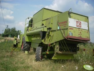 Claas Dominator 85