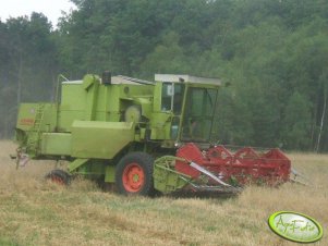 Claas Dominator 85