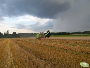 Claas Dominator 85