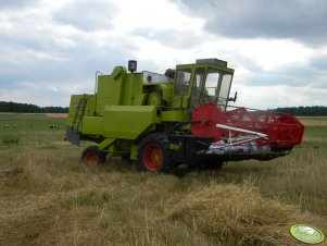 Claas Dominator 85 