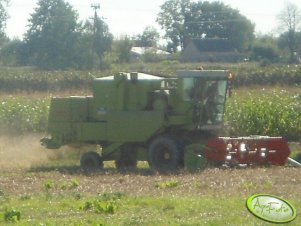 Claas Dominator 85