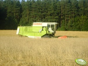 Claas Dominator 86