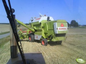 Claas Dominator 86