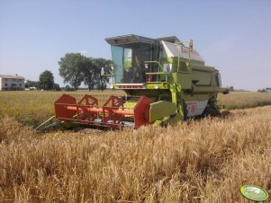 Claas Dominator 86