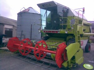 Claas Dominator 86