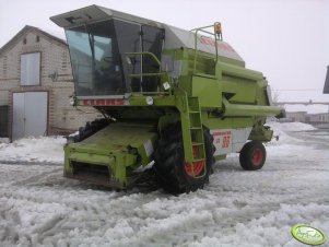 Claas Dominator 86 