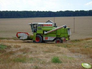 Claas Dominator 88 VX