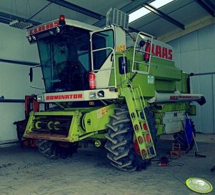 Claas Dominator Maxi