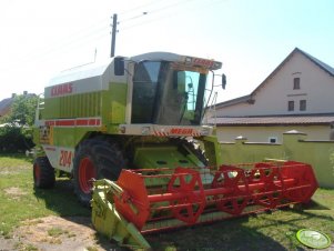 Claas Dominator Mega 204 II