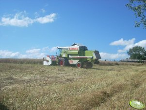 Claas Dominator Mega 204