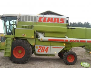 Claas Dominator Mega 204