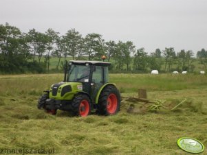 Claas Elios 220 + Volto 52