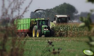 Claas, John Deere