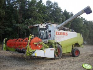 Claas Lexion 440